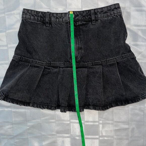 🎉 Bundle Deal: 4 for $20! 🎉 denim skirt with pleats - Picture 7 of 9